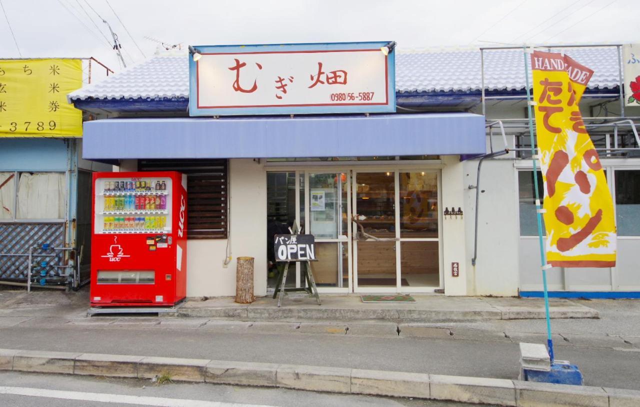 フクギに囲まれた家 さばんぎ沖縄古民家 Savangi Okinawan Designed Folk House Nakijin Εξωτερικό φωτογραφία